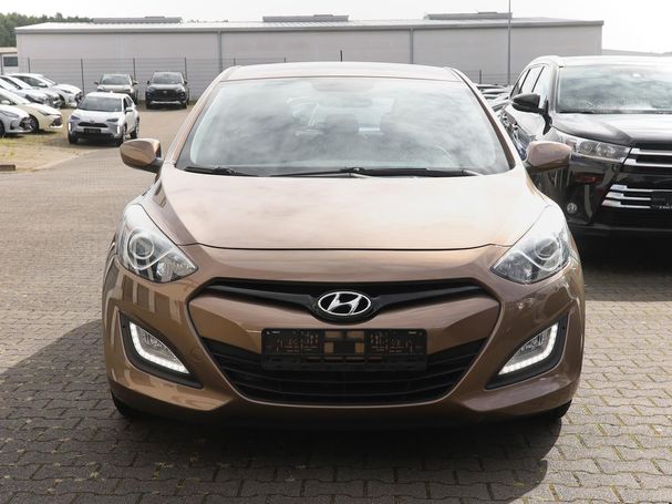 Hyundai i30 1.4 Fifa World Cup Edition 73 kW image number 2