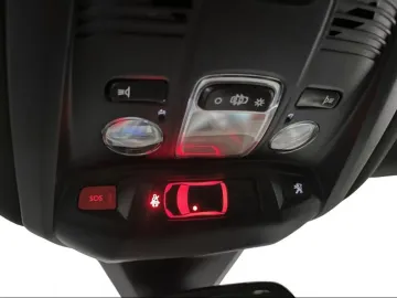 Car image 37