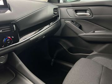 Car image 33