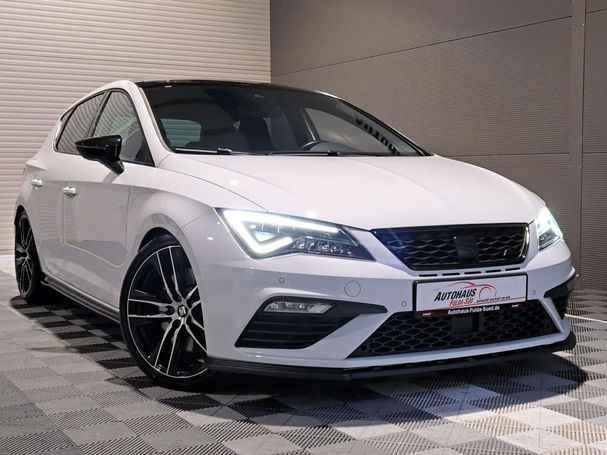 Seat Leon Cupra 300 221 kW image number 2