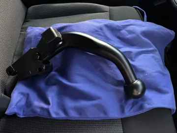 Car image 32