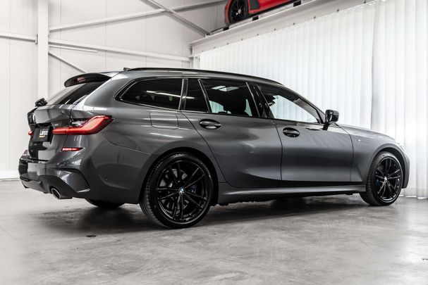 BMW 330 e Touring M Sport 215 kW image number 9