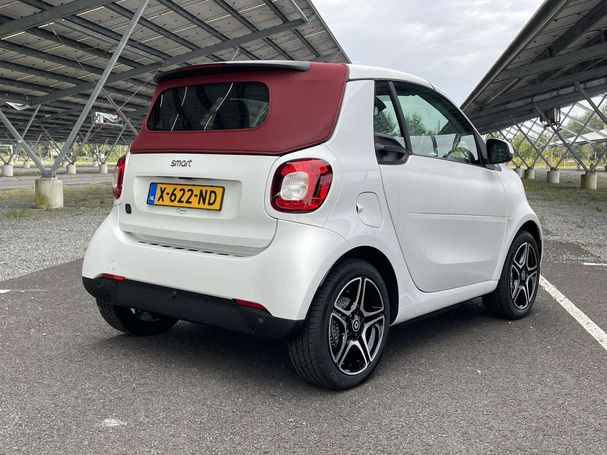 Smart ForTwo cabrio EQ 60 kW image number 6