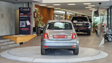 Car image 5