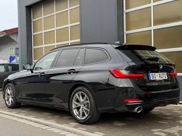 BMW 320d Touring xDrive 140 kW image number 2