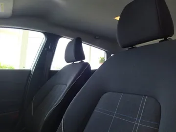 Car image 23