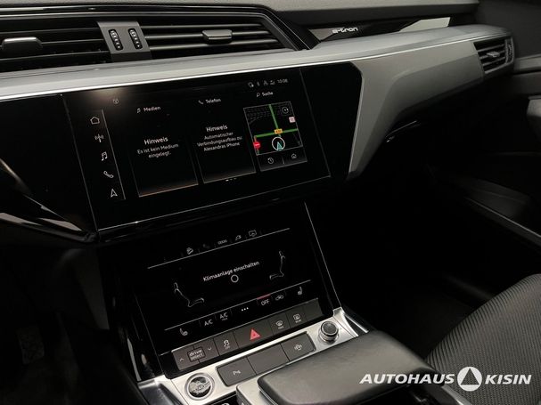 Audi e-tron 50 quattro S-line Sportback 230 kW image number 9