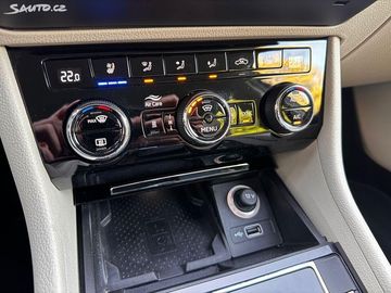 Car image 35