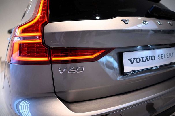 Volvo V60 D3 Momentum 110 kW image number 14