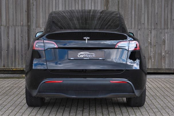 Tesla Model Y Standard Range 220 kW image number 6