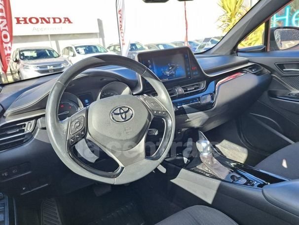 Toyota C-HR 90 kW image number 17