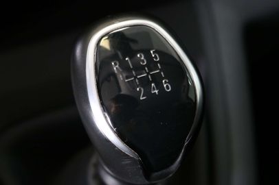 Car image 36