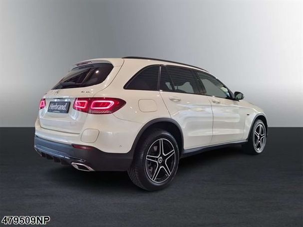 Mercedes-Benz GLC 300 e 235 kW image number 3