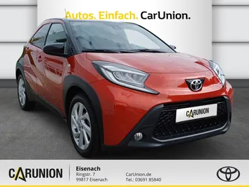 Car image 2