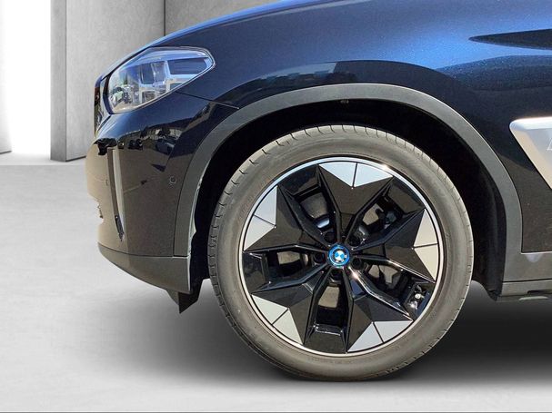 BMW iX3 210 kW image number 5