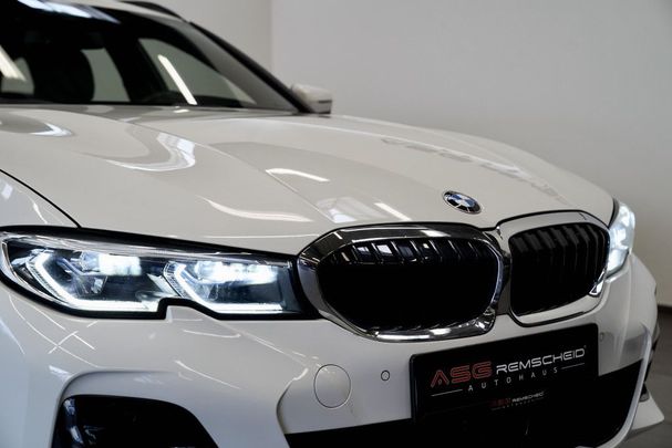 BMW 330i Touring xDrive 190 kW image number 4