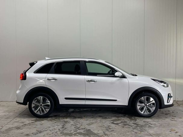 Kia Niro e 64 kWh 150 kW image number 6