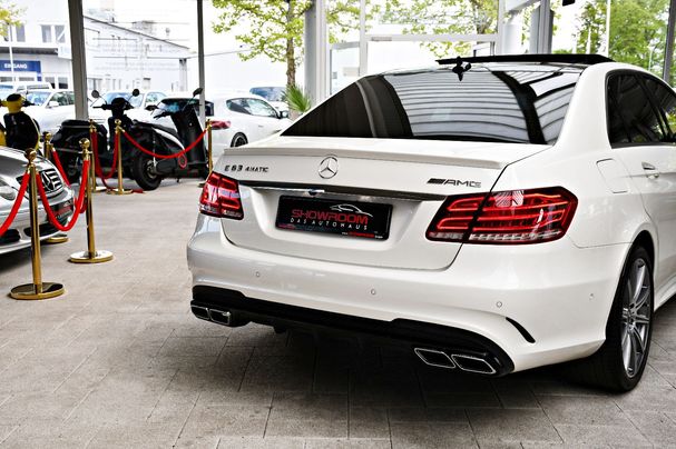 Mercedes-Benz E 63 AMG E 4Matic 410 kW image number 26