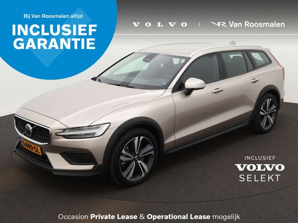 Volvo V60 Cross Country AWD B5 184 kW image number 1