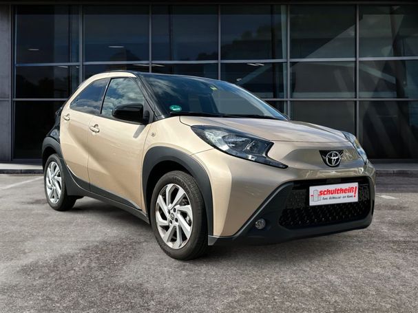 Toyota Aygo X 53 kW image number 9