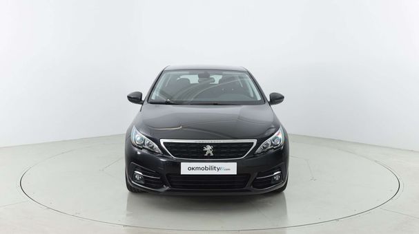 Peugeot 308 1.2 PureTech 110 Active 81 kW image number 3