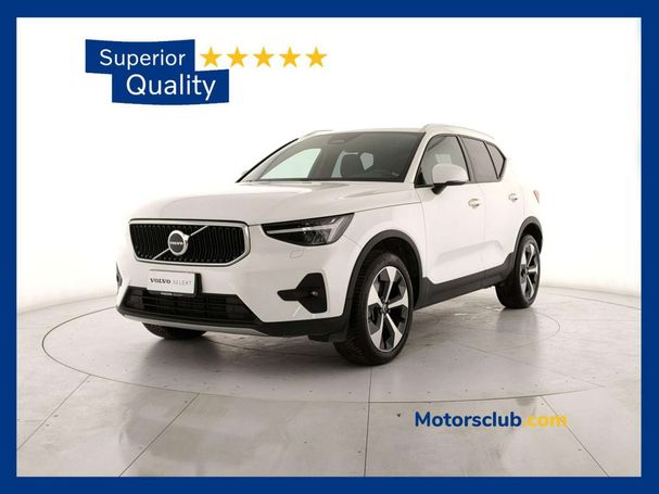 Volvo XC40 B3 Core 120 kW image number 2