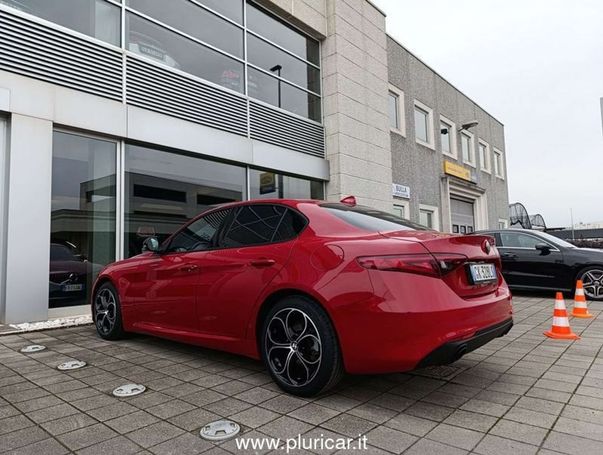 Alfa Romeo Giulia AT8 118 kW image number 6