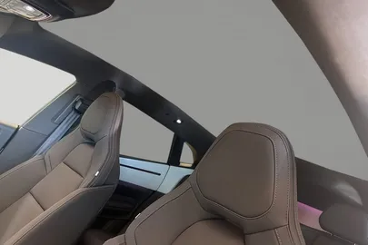 Car image 29