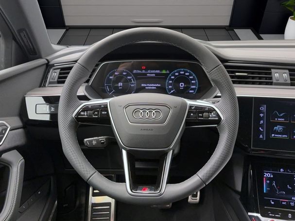 Audi SQ8 quattro e-tron Sportback 370 kW image number 12