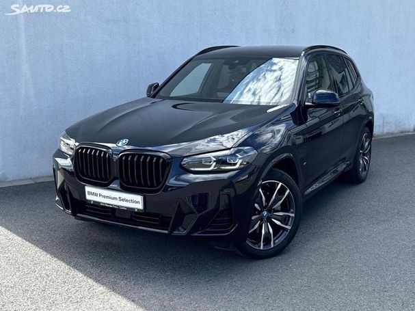 BMW X3 xDrive30e 215 kW image number 1