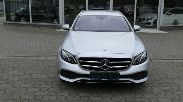 Mercedes-Benz E 350 d T 210 kW image number 9