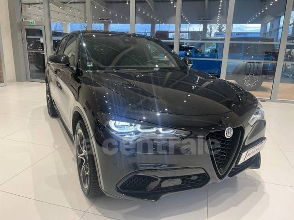 Alfa Romeo Stelvio 2.2 Q4 154 kW image number 17