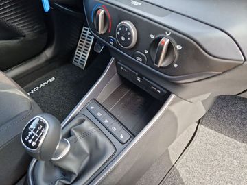 Car image 15