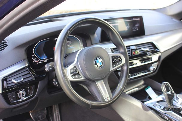 BMW 530i xDrive 185 kW image number 9