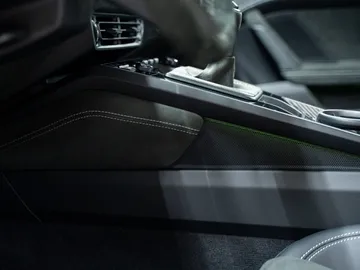 Car image 49