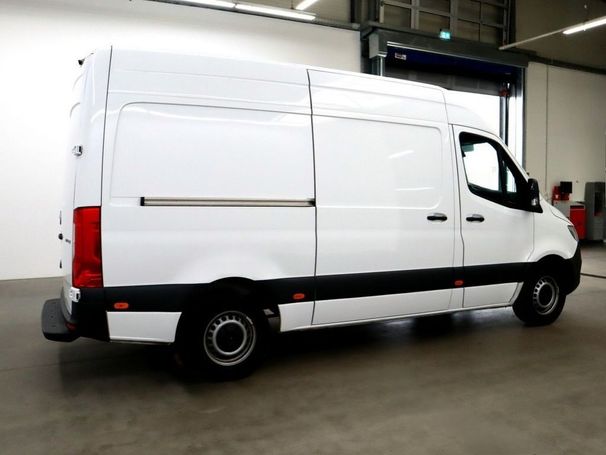 Mercedes-Benz Sprinter Standard 317 CDI 125 kW image number 2