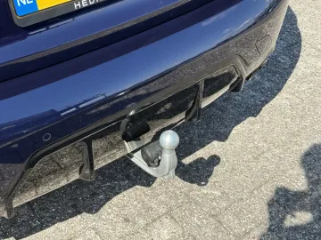 Car image 40