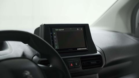 Car image 39