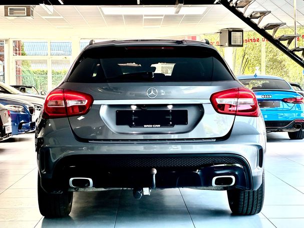 Mercedes-Benz GLA 180 90 kW image number 4