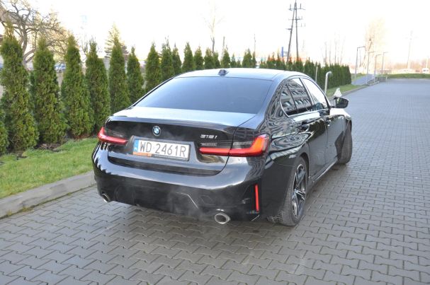 BMW 318i M Sport 115 kW image number 8