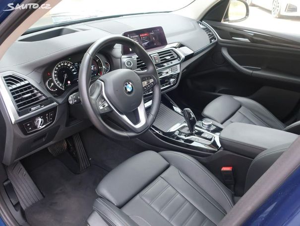 BMW X3 xDrive20d xLine 140 kW image number 4