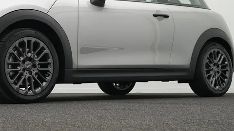 Car image 22
