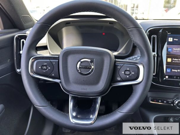 Volvo XC40 170 kW image number 11