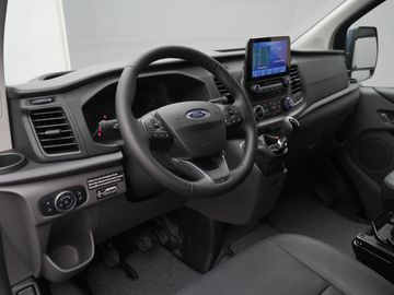 Car image 35