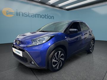 Car image 1