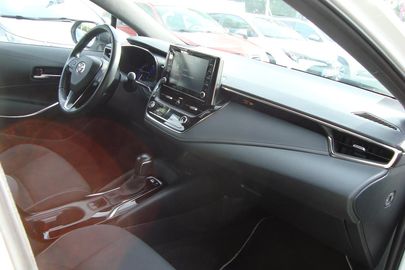 Car image 45