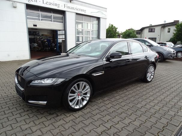 Jaguar XF 35t Portfolio 250 kW image number 1