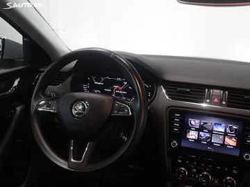 Car image 26