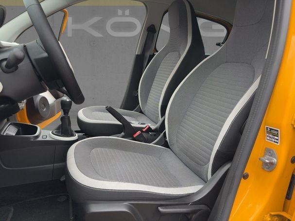 Renault Twingo Limited 54 kW image number 12