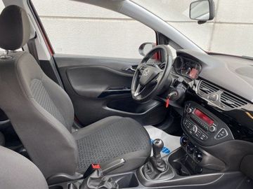 Car image 12